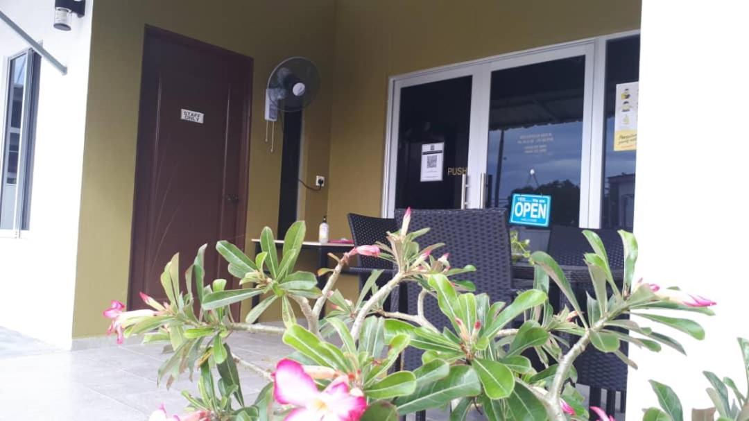 The Nutshell Chalet Langkawi Pantai Cenang  Ngoại thất bức ảnh